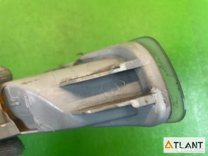 Повторитель бамперный передний левый toyota celica