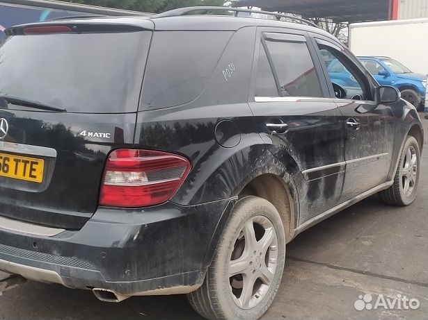 Коллектор впускной Mercedes-Benz M-Class