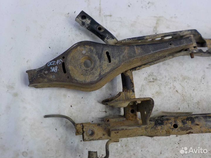 Балка задняя задняя Skoda Octavia A5