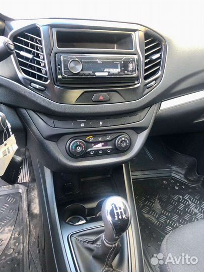 LADA Vesta 1.6 МТ, 2021, 32 300 км