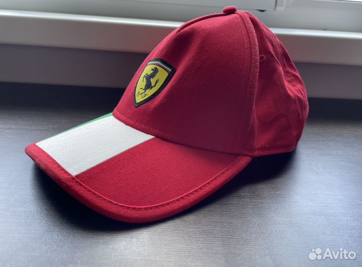 Кепка Ferrari