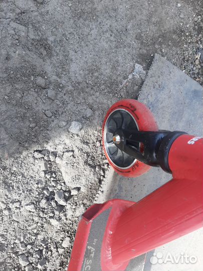 Продам трюковой самокат