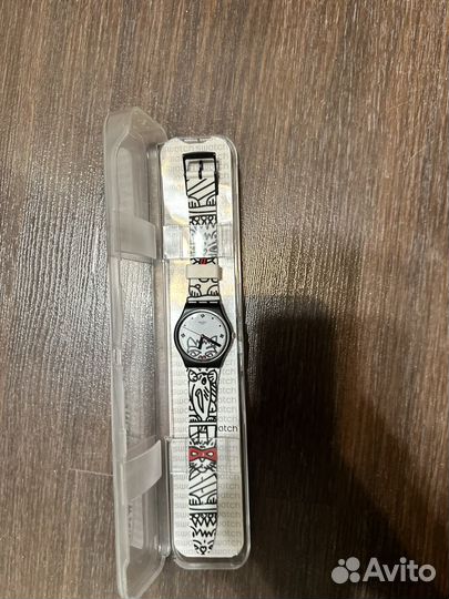 Часы swatch