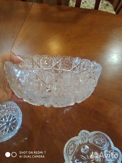 Хрустальная ваза