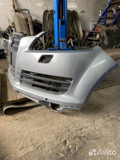 Передний бампер Ауди Q7