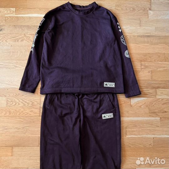 Костюм фиолетовый