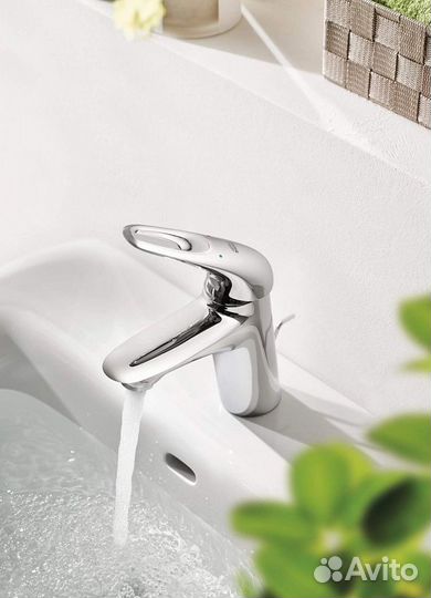 Смеситель Grohe Eurostyle New 32468003 для раковин