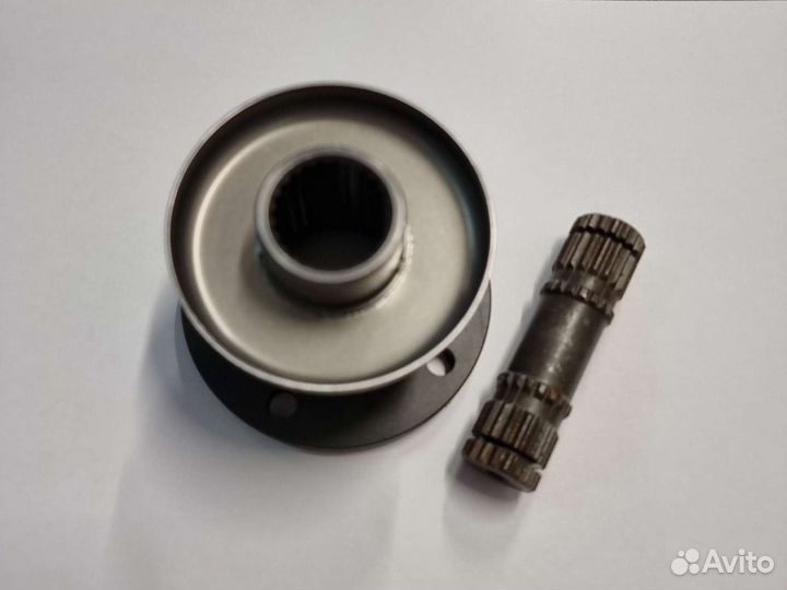 Фланец валик промвала Нива на шрусах 23 шлица