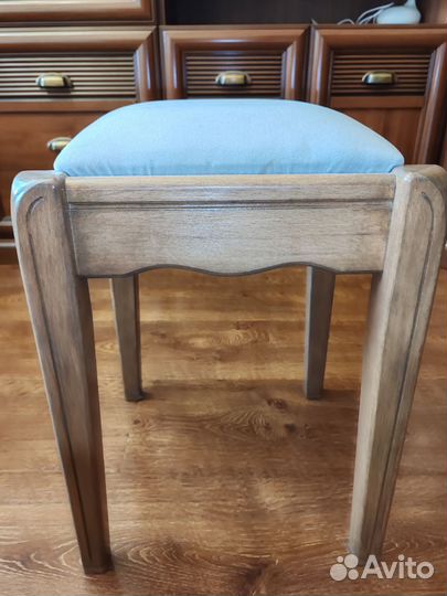 Табуретки из массива бука