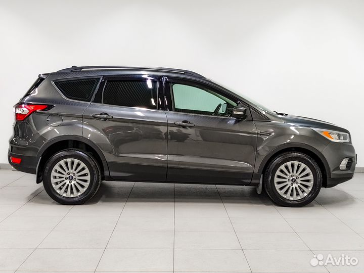 Ford Kuga 2.5 AT, 2017, 92 257 км