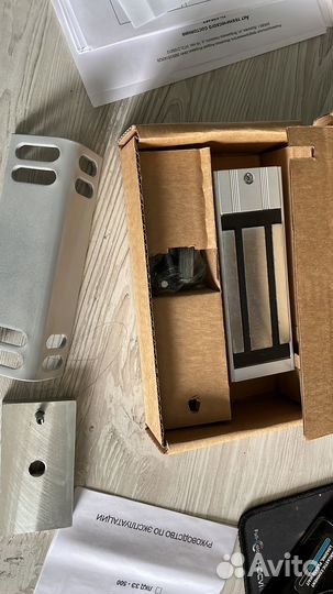 Электромагнитный замок лкд-3Э 300