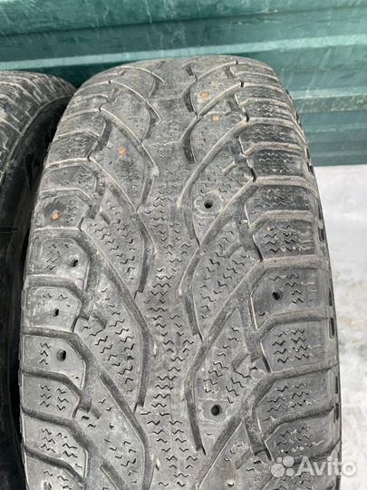 Matador MP 50 Sibir Ice SUV 215/65 R16 98T