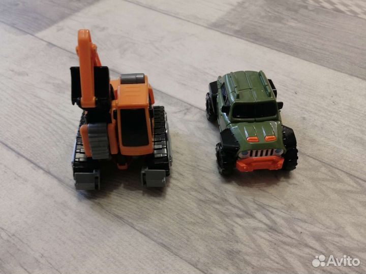 Трансформеры Tobot