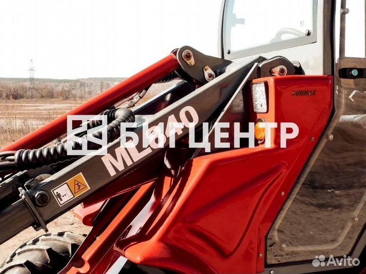 Мини-погрузчик Runmax ML840, 2024