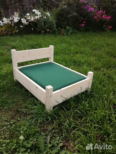 Кроватка для кошки или маленькой собаки