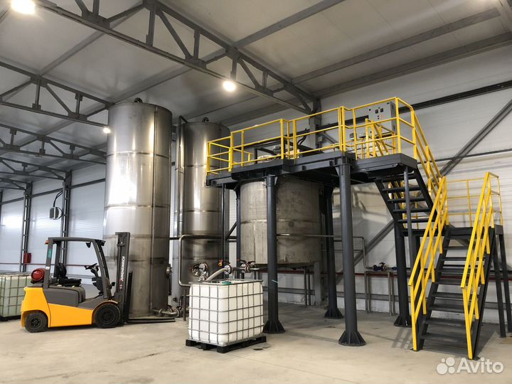 Рабочий на производство (Уральская 13)