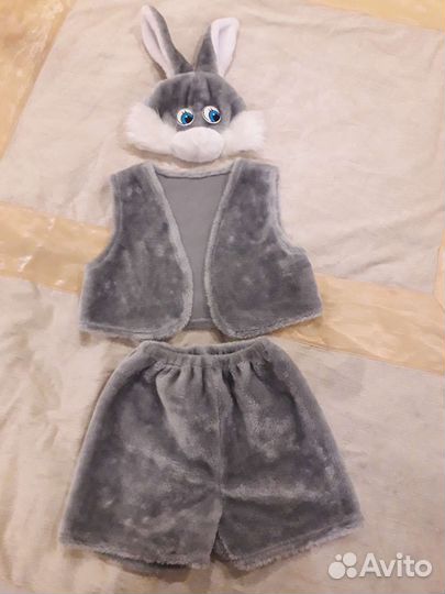 Новогодний костюм зайчика