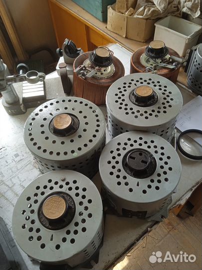 Однофазный автотрансформатор