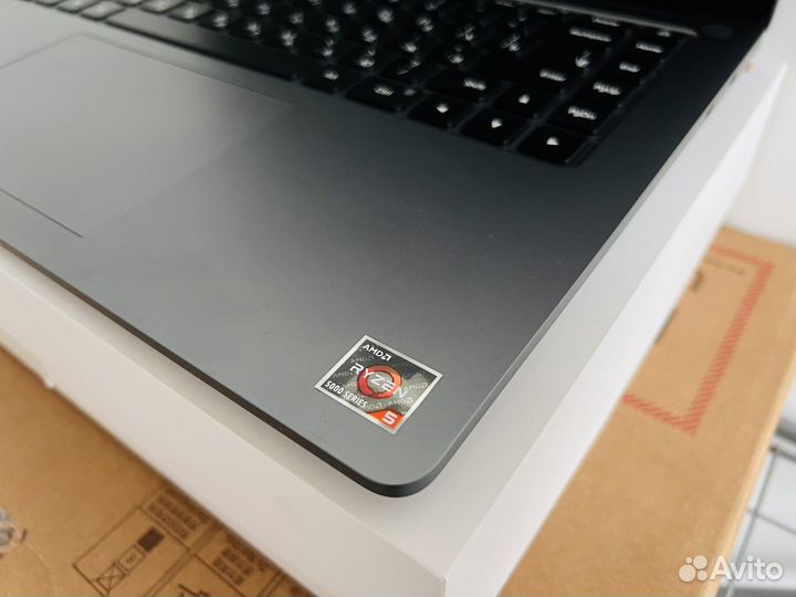 Ноутбук Xiaomi Mi Notebook Pro 15.6 Ryzen Edition