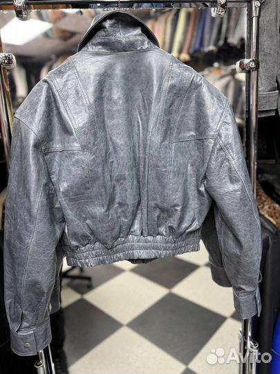Кожаная куртка 