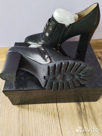 Туфли ботильоны