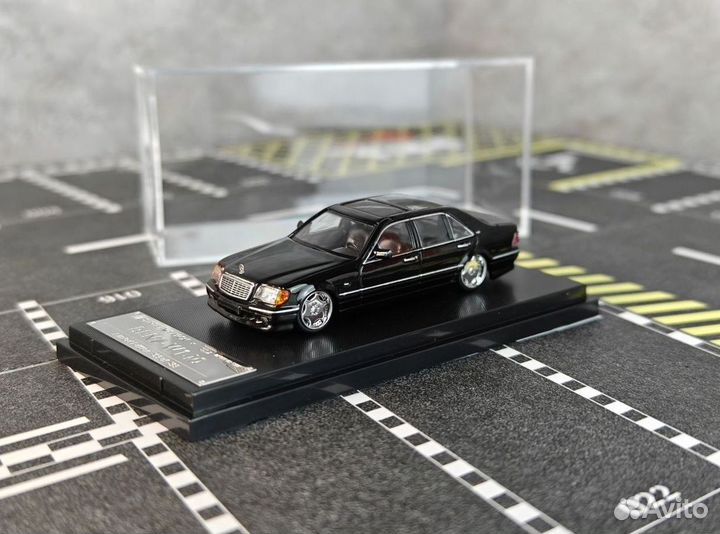 Модель 1:64 Benz-W140 (black) street weapon