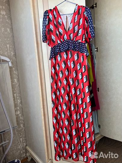 Платье длинное