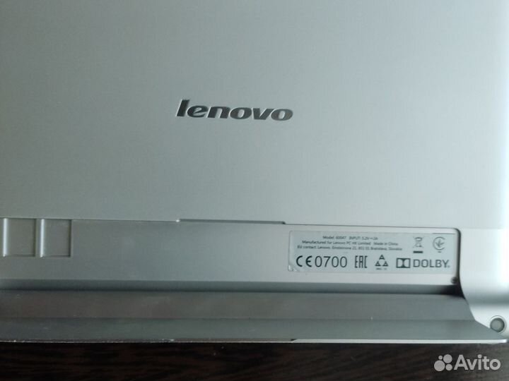 Планшет lenovo yoga tablet 10