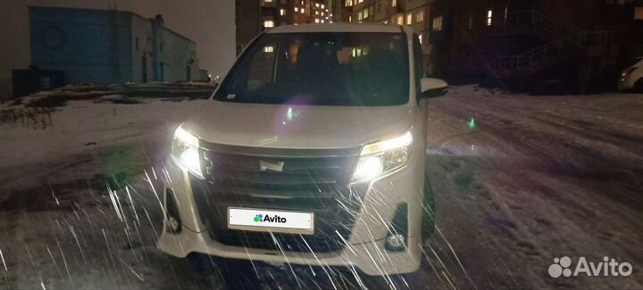 Toyota Noah 2.0 CVT, 2016, 116 000 км