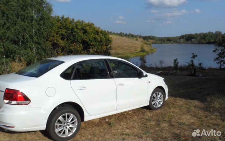 Аренда авто под такси WV Polo на газу и на бензине