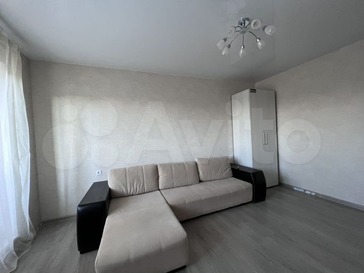 2-к. квартира, 54 м², 5/5 эт.