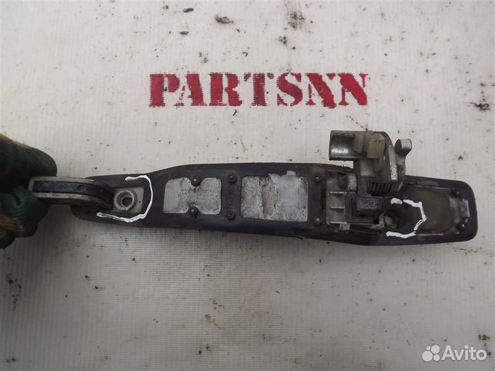 Ручка двери наружная Митсубиши Грандис