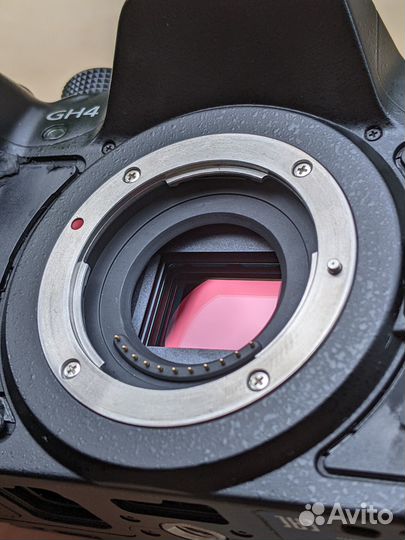 Panasonic lumix GH4 + клетка + адаптер hdmi D to A