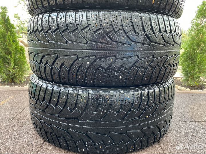Nokian Tyres Hakkapeliitta 5 285/60 R18