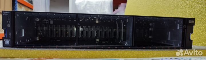 Схд IBM Storwize V7000g2+ 2076-624