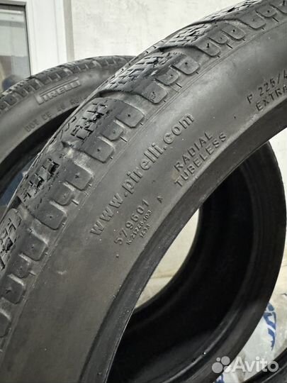 Pirelli Winter Sottozero 240 Serie II 225/40 R18 92V