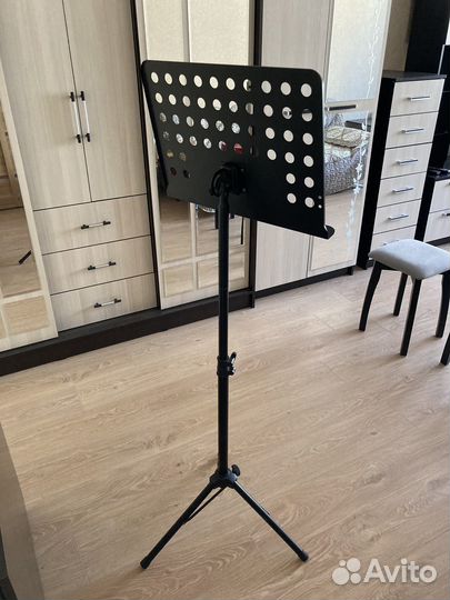 Пюпитр для нот Tempo Stands MST1000BK