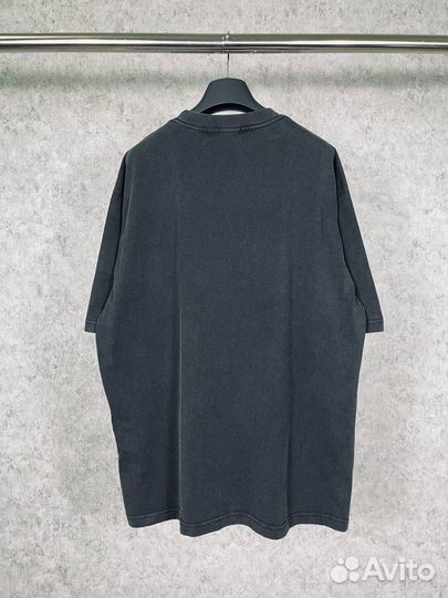 Balenciaga футболка топ 2025