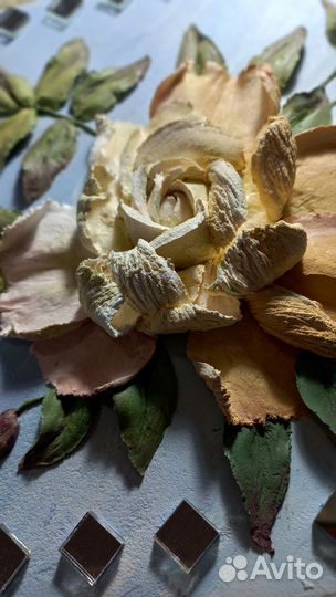 Настенное панно в технике скульптурной живописи