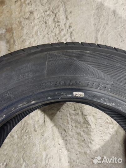 Yokohama 104ZR 205/60 R16 92H