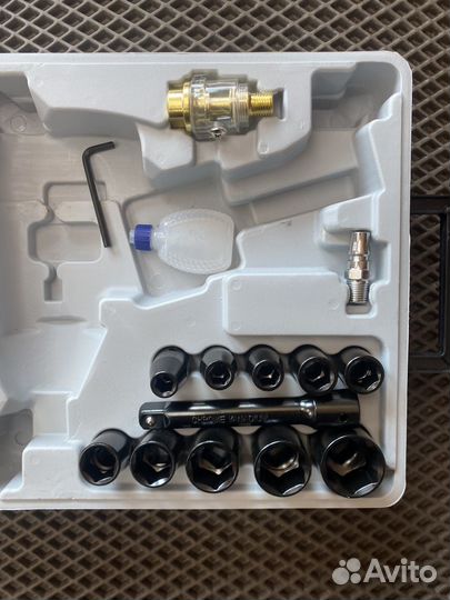 Гайковерт пневматический