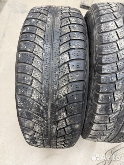 Matador MP 30 Sibir Ice 2 SUV 215/65 R16 102T