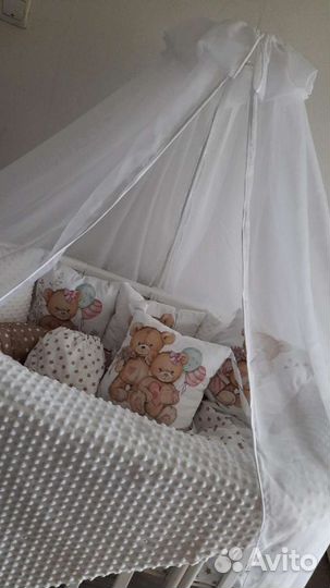 Комплект бортиков в детскую кровать