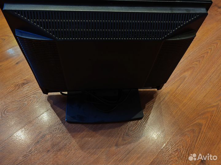 Телевизор ViewSonic NX1940w-E неисправный