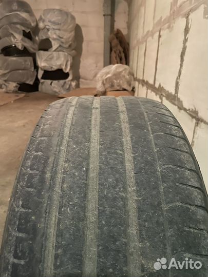Pirelli P Zero 245/35 R20 91