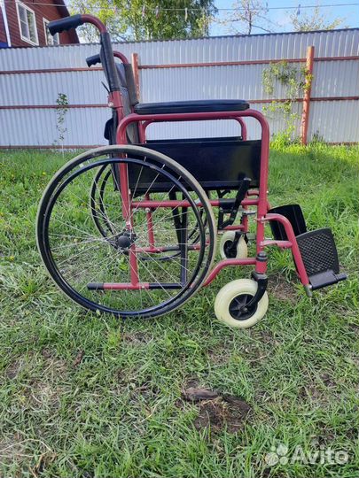 Кресло каталка инвалидная