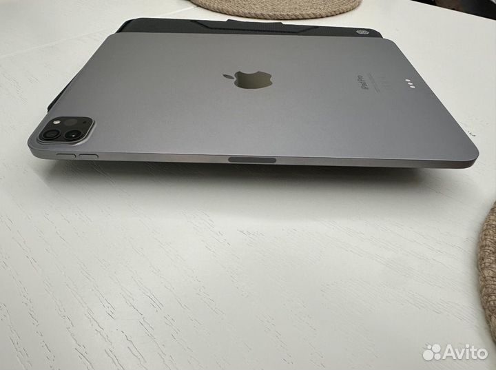 iPad pro 11 2022 m2 256gb