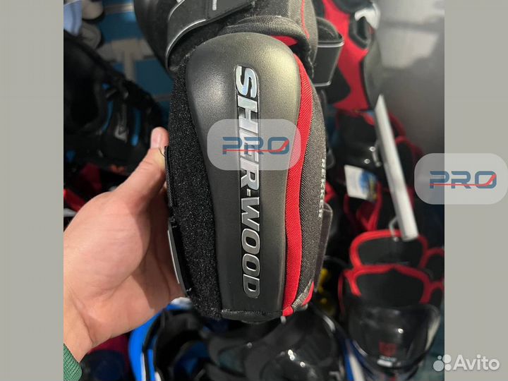 Налокотники хоккейные Sherwood M90 SR M