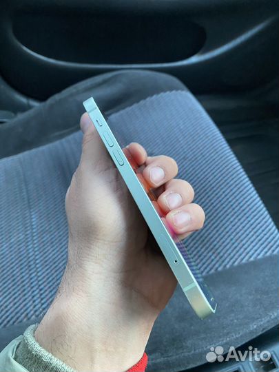 iPhone, 16 ГБ