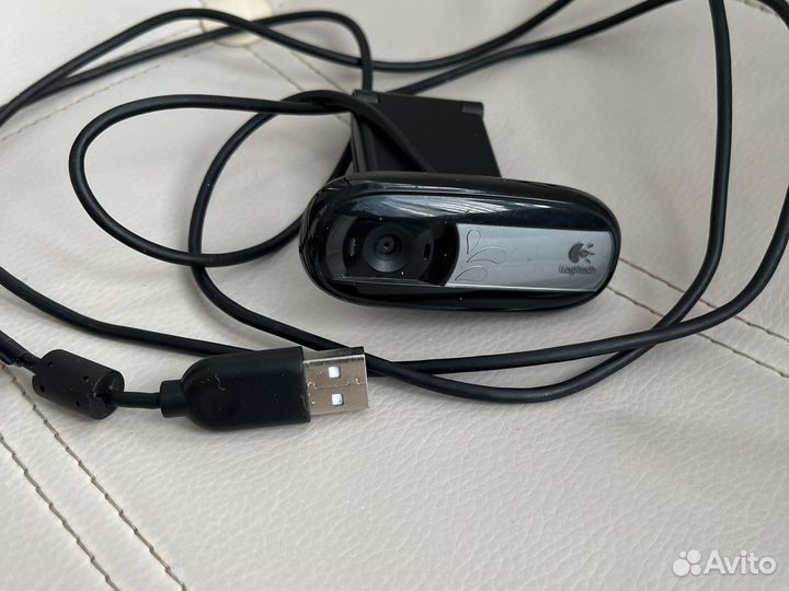 Вебкамера Logitech